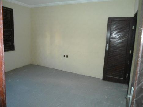 Foto 42 do(a) Casa de 22 quartos à venda em Montese, Fortaleza