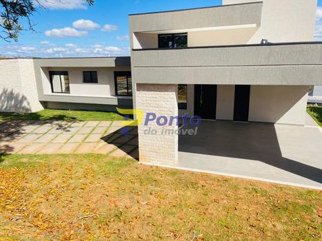 Foto 5 do(a) Casa em Condomínio de 4 quartos à venda em Residencial Real Mont Ville, Lagoa Santa