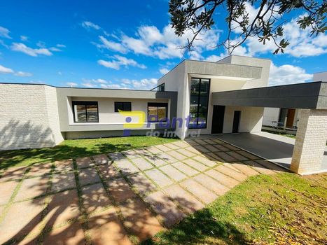Foto 2 do(a) Casa em Condomínio de 4 quartos à venda em Residencial Real Mont Ville, Lagoa Santa