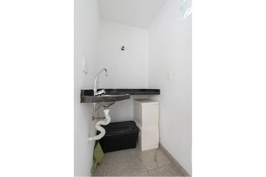 Foto 4 do(a) Sala / Conjunto Comercial false à venda em Jardim Paulista, São Paulo