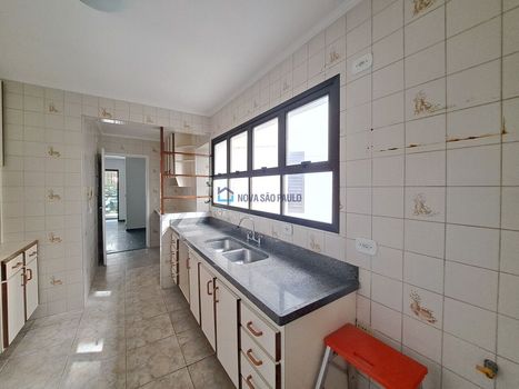 Foto 17 do(a) Apartamento de 2 quartos à venda em Saúde, São Paulo