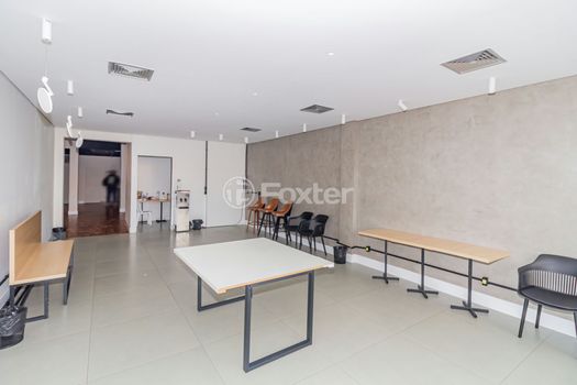 Foto 37 do(a) Edifício Inteiro false à venda em Navegantes, Porto Alegre