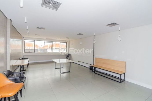 Foto 35 do(a) Edifício Inteiro false à venda em Navegantes, Porto Alegre