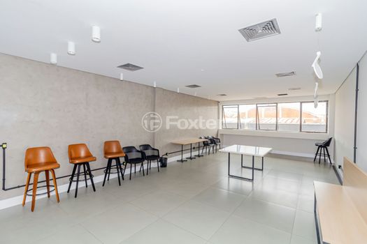 Foto 34 do(a) Edifício Inteiro false à venda em Navegantes, Porto Alegre