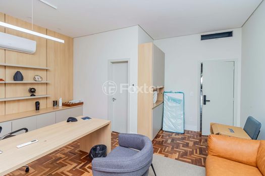 Foto 39 do(a) Edifício Inteiro false à venda em Navegantes, Porto Alegre