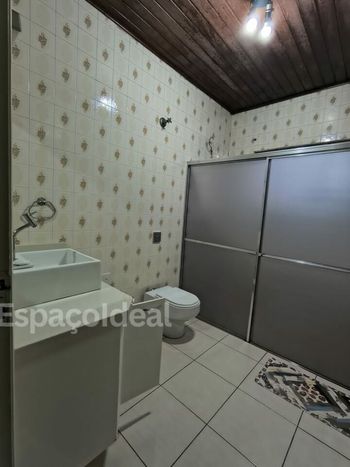 Foto 12 do(a) Casa de 3 quartos à venda em Centro, Lençóis Paulista