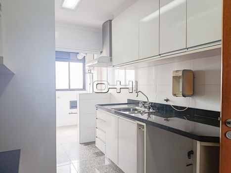 Foto 9 do(a) Apartamento de 4 quartos à venda em Sumaré, São Paulo