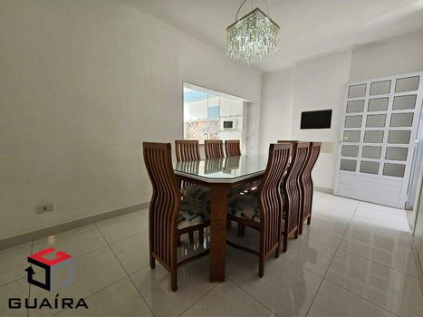 Foto 4 do(a) Casa de 2 quartos à venda em Jardim das Maravilhas, Santo André