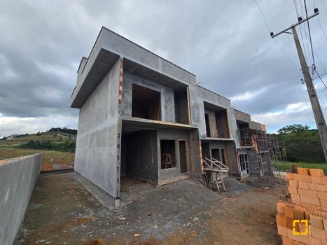 Foto 3 do(a) Casa de 2 quartos à venda em Forquilhas, São José