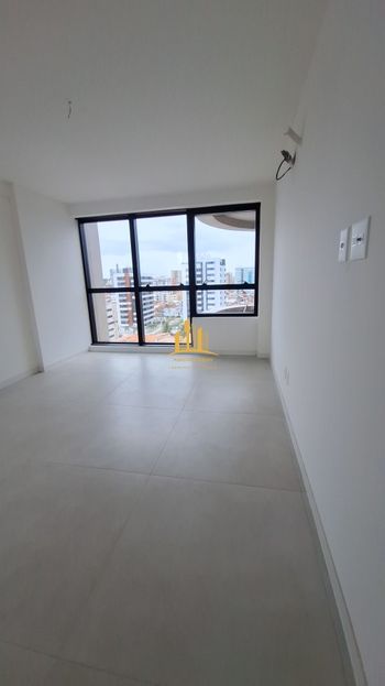 Foto 8 do(a) Apartamento de 4 quartos à venda em Ponta Verde, Maceió