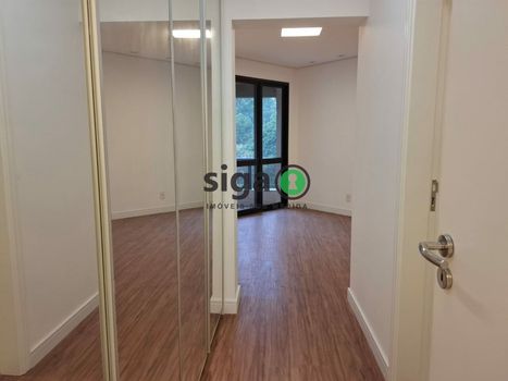 Foto 19 do(a) Apartamento de 4 quartos para alugar em Vila Suzana, São Paulo