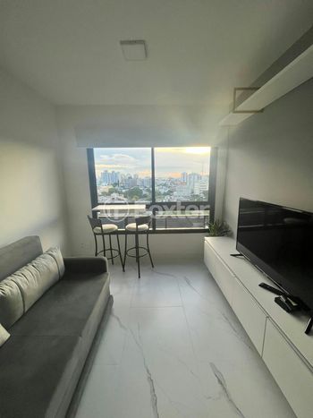 Foto 1 do(a) Apartamento de 1 quartos à venda em Azenha, Porto Alegre