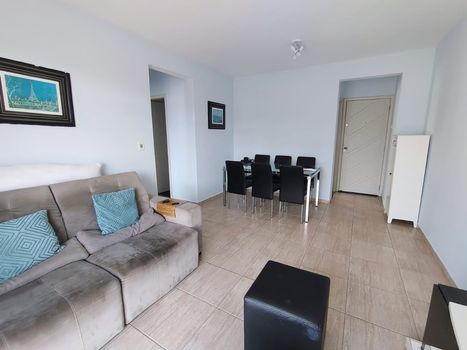 Foto 2 do(a) Apartamento de 2 quartos para alugar em Carvoeira, Florianópolis
