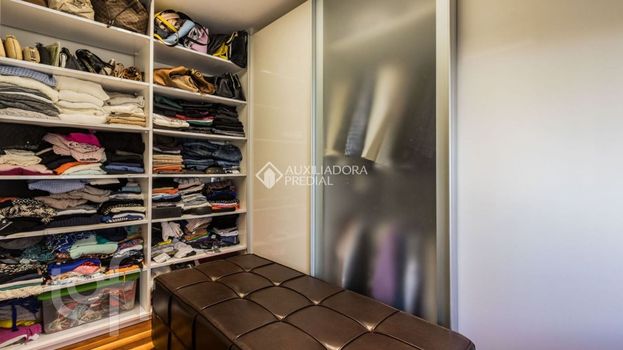 Foto 26 do(a) Apartamento de 4 quartos à venda em Moinhos de Vento, Porto Alegre