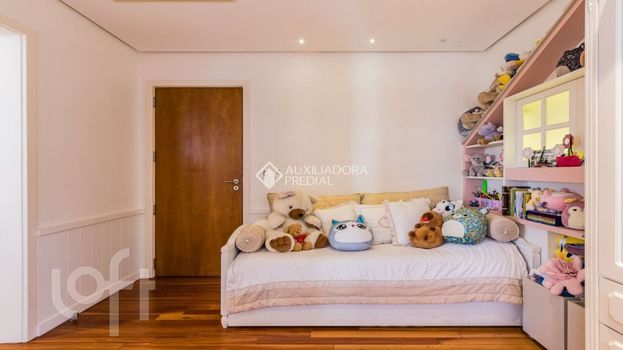 Foto 19 do(a) Apartamento de 4 quartos à venda em Moinhos de Vento, Porto Alegre