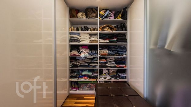 Foto 27 do(a) Apartamento de 4 quartos à venda em Moinhos de Vento, Porto Alegre