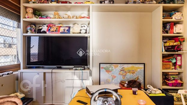 Foto 35 do(a) Apartamento de 4 quartos à venda em Moinhos de Vento, Porto Alegre