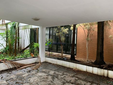 Foto 2 do(a) Casa de 3 quartos à venda em Jardim Luzitânia, São Paulo