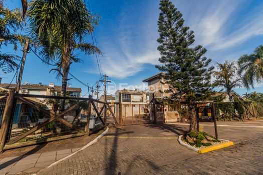Foto 31 do(a) Casa em Condomínio de 4 quartos à venda em Humaitá, Porto Alegre
