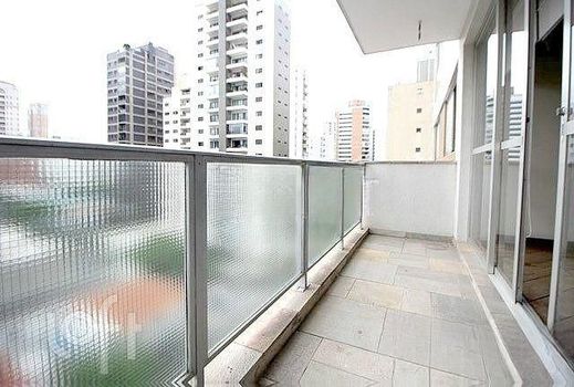 Foto 2 do(a) Apartamento de 3 quartos à venda em Indianópolis, São Paulo