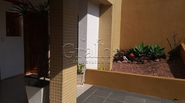 Foto 2 do(a) Apartamento de 2 quartos à venda em Santo Antônio, Porto Alegre