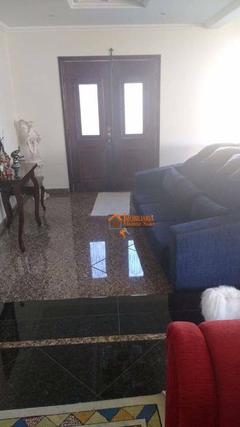 Foto 4 do(a) Casa em Condomínio de 5 quartos à venda em Arujázinho I, II e III, Arujá