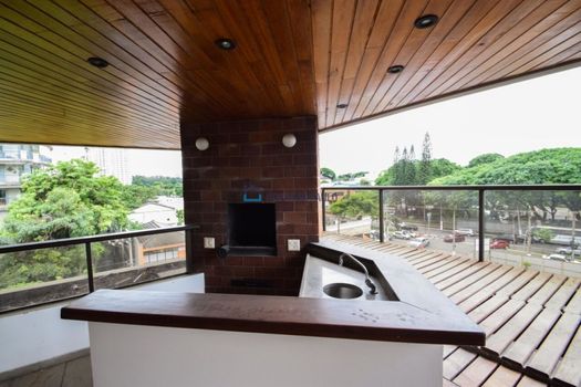 Foto 5 do(a) Apartamento de 3 quartos à venda em Moema, São Paulo