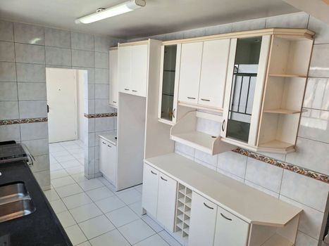 Foto 4 do(a) Apartamento de 3 quartos à venda em Mercês, Curitiba