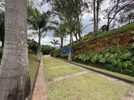 Foto 3 do(a) Casa em Condomínio de 6 quartos à venda em Itaipava, Petrópolis