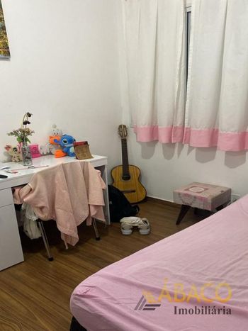 Foto 5 do(a) Casa de 3 quartos à venda em Jardim Ipanema, São Carlos