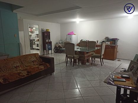 Foto 4 do(a) Casa de 4 quartos à venda em Tauape, Fortaleza