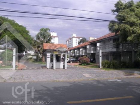Foto 1 do(a) Casa de 3 quartos à venda em Tristeza, Porto Alegre