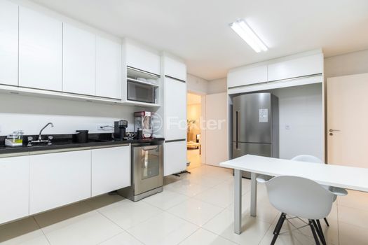 Foto 15 do(a) Apartamento de 4 quartos à venda em Jardim Petrópolis, São Paulo