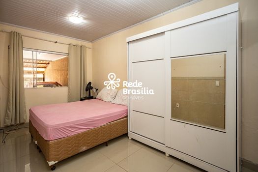Foto 8 do(a) Casa de 3 quartos à venda em Candangolândia, Brasília