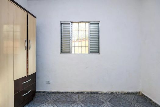 Foto 7 do(a) Casa de 2 quartos à venda em Jardim Brasília, São Paulo