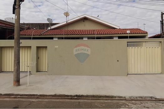 Foto 3 do(a) Casa de 3 quartos à venda em Jardim Novo II, Mogi Guaçu