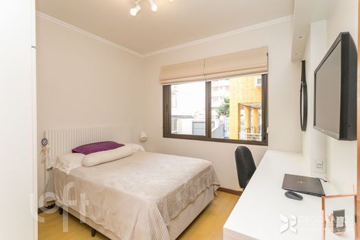 Foto 8 do(a) Apartamento de 3 quartos à venda em Petrópolis, Porto Alegre