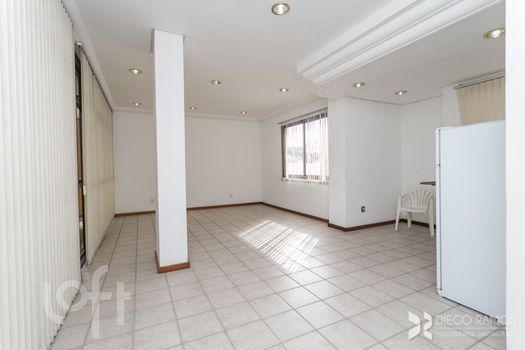 Foto 35 do(a) Apartamento de 3 quartos à venda em Petrópolis, Porto Alegre