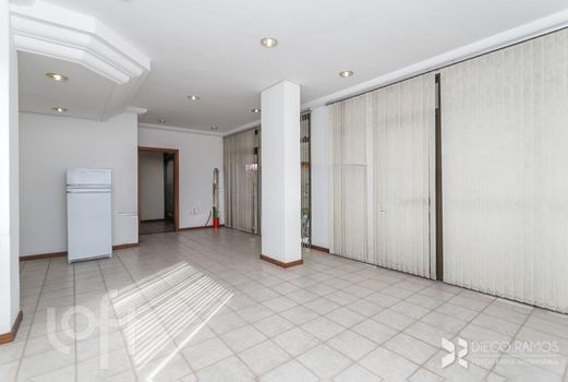 Foto 37 do(a) Apartamento de 3 quartos à venda em Petrópolis, Porto Alegre