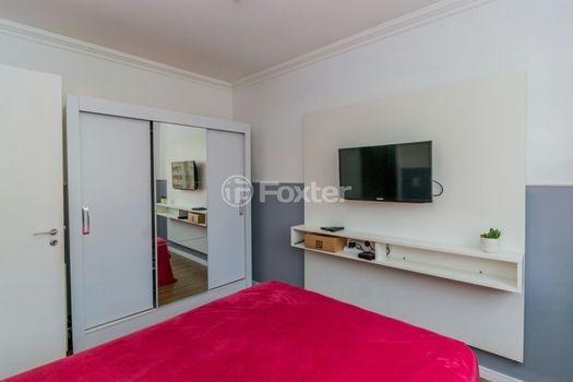 Foto 14 do(a) Apartamento de 3 quartos à venda em Passo da Areia, Porto Alegre