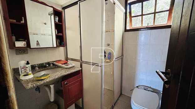 Foto 13 do(a) Fazenda / Sítio / Chácara de 3 quartos à venda em Moinho Velho, Embu das Artes
