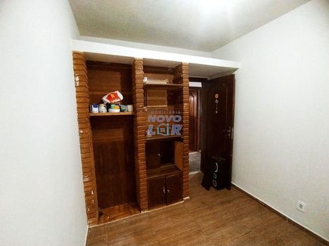 Foto 8 do(a) Casa de 4 quartos à venda em Jardim Andere, Varginha