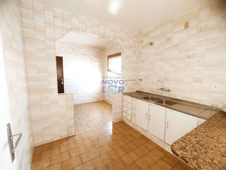 Foto 11 do(a) Casa de 4 quartos à venda em Jardim Andere, Varginha