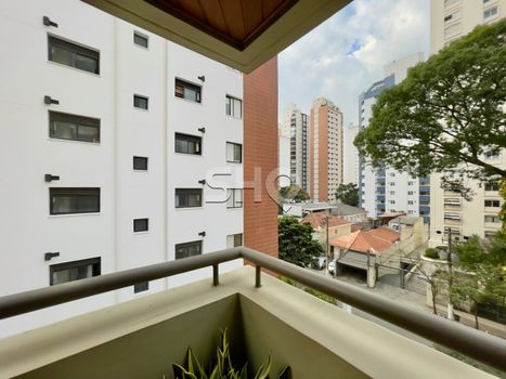 Foto 17 do(a) Apartamento de 4 quartos à venda em Moema, São Paulo