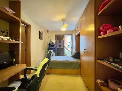 Foto 20 do(a) Apartamento de 4 quartos à venda em Moema, São Paulo