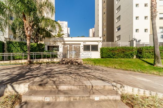 Foto 17 do(a) Apartamento de 3 quartos à venda em Jardim Europa, Porto Alegre