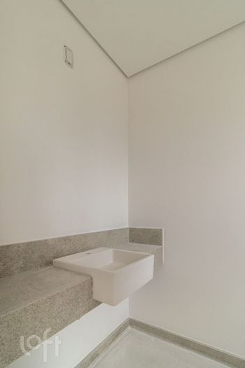 Foto 36 do(a) Apartamento de 3 quartos à venda em Vila Conceição, Porto Alegre