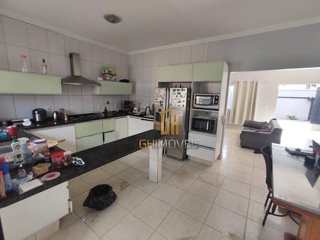 Foto 16 do(a) Casa em Condomínio de 3 quartos à venda em Cidade Jardim, Goiânia