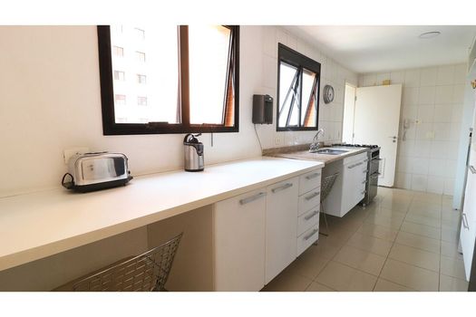Foto 10 do(a) Apartamento de 3 quartos à venda em Jardim Fonte do Morumbi, São Paulo