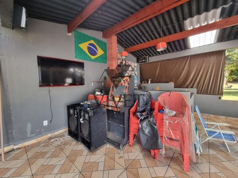 Foto 42 do(a) Fazenda / Sítio / Chácara de 3 quartos à venda em null, Araçoiaba da Serra